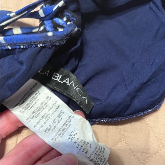 Women’s two piece swim - Picture 4 of 5